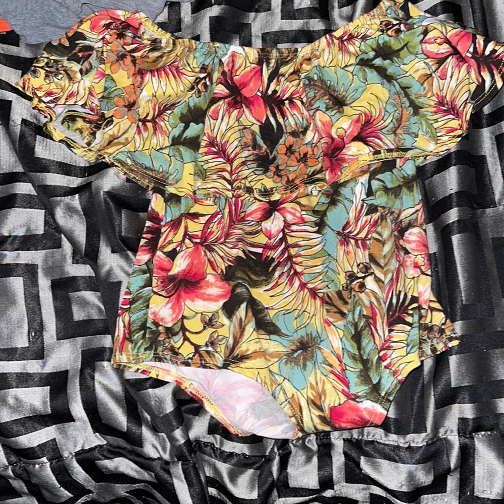 Floral print bodysuit